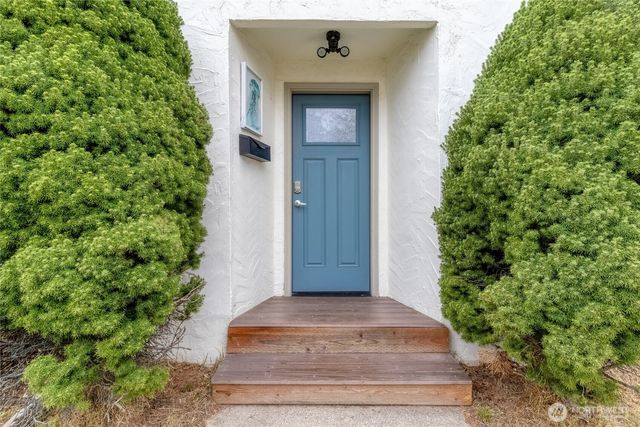 415 SE 5th Street, College Place, WA 99324