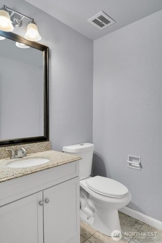 184 SW 200th Street, Normandy Park, WA 98166