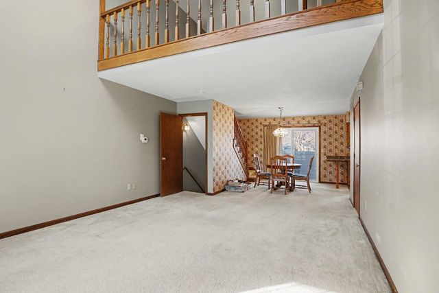 1521 Kentfield Way Apt 4, Goshen, IN 46526