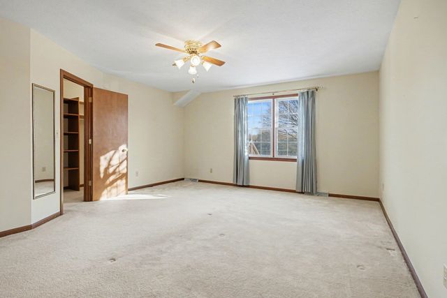 1521 Kentfield Way Apt 4, Goshen, IN 46526