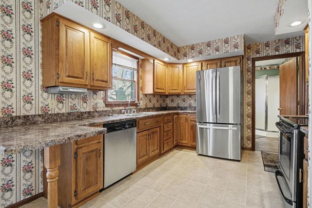 1521 Kentfield Way Apt 4, Goshen, IN 46526