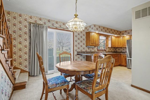 1521 Kentfield Way Apt 4, Goshen, IN 46526