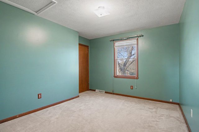 1521 Kentfield Way Apt 4, Goshen, IN 46526