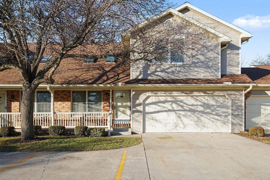 1521 Kentfield Way Apt 4, Goshen, IN 46526