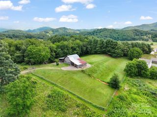 110 Allison Acres Drive, Waynesville, NC 28786