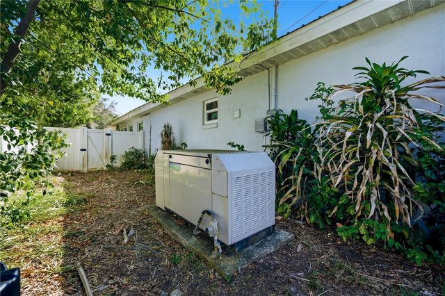 1018 BELLEVUE AVENUE, Sebring, FL 33870