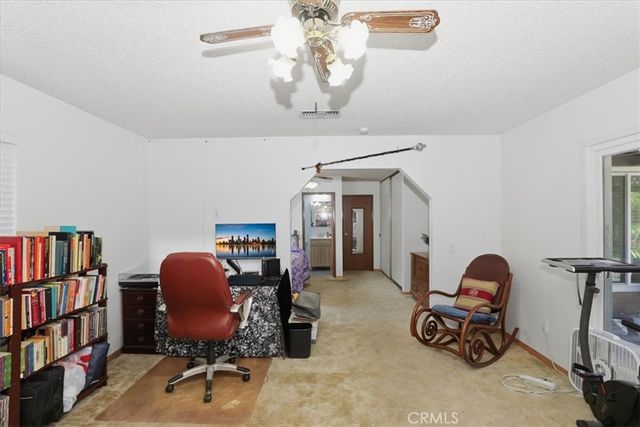 6916 Lincoln Avenue, Riverside, CA 92506