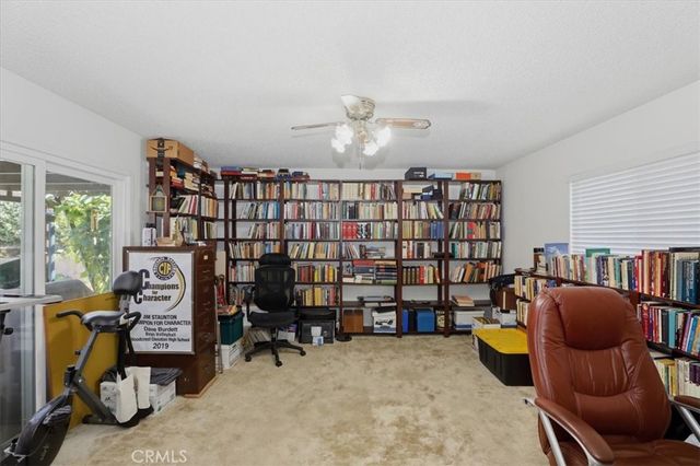 6916 Lincoln Avenue, Riverside, CA 92506