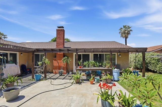 6916 Lincoln Avenue, Riverside, CA 92506