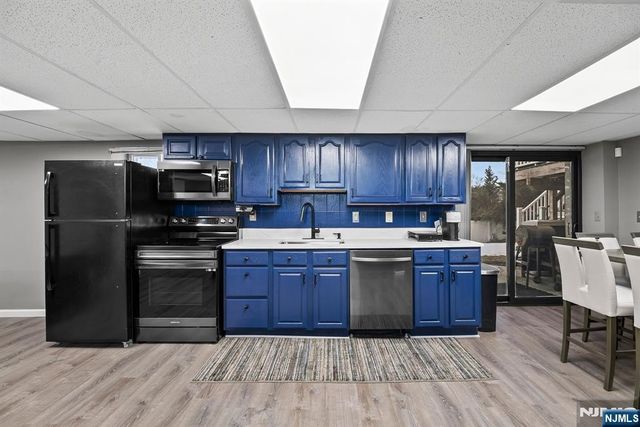 201 Newark Pompton Turnpike, Wayne, NJ 07470