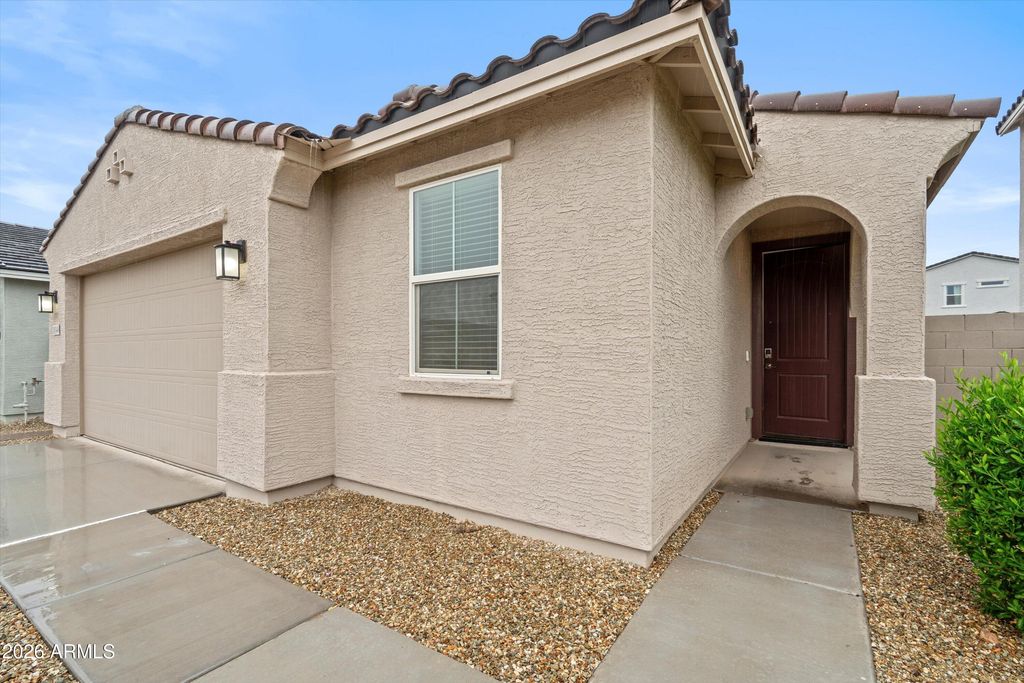 18148 W DALEY Lane, Surprise, AZ 85387 — photo 4