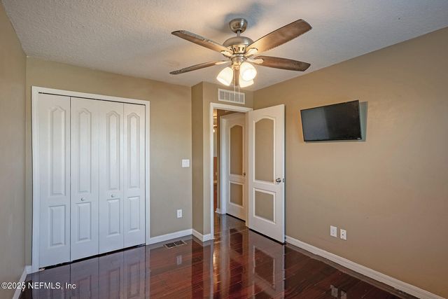 3753 VERDE GARDENS Circle, Jacksonville, FL 32218