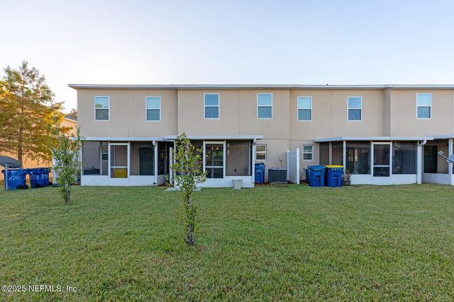 3753 VERDE GARDENS Circle, Jacksonville, FL 32218