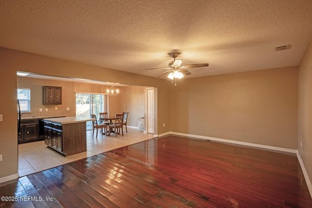 3753 VERDE GARDENS Circle, Jacksonville, FL 32218