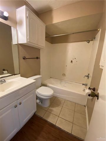 2302 Treasure Hills Boulevard, Harlingen, TX 78550