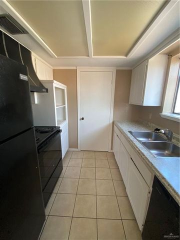 2302 Treasure Hills Boulevard, Harlingen, TX 78550