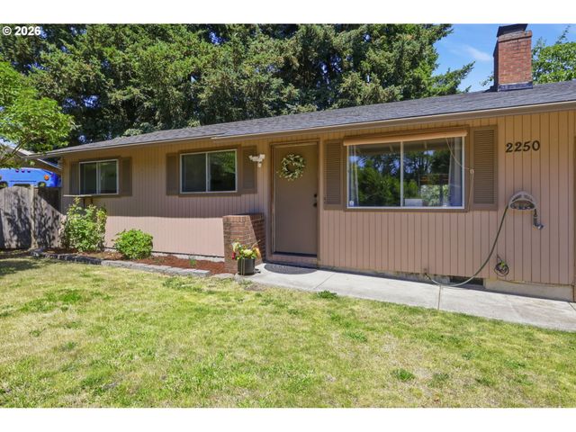 2250 W IRWIN Way, Eugene, OR 97402