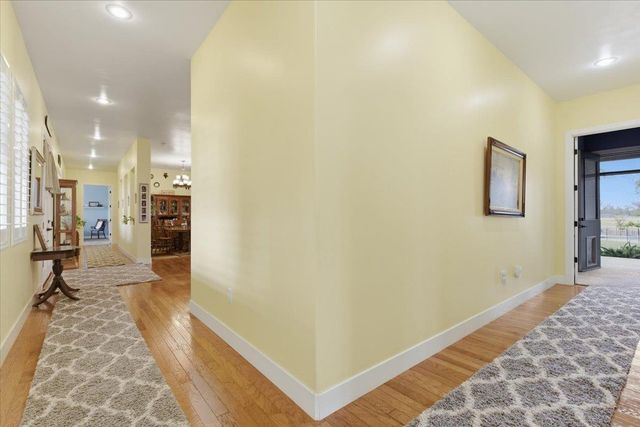 1979 Mcdonald Ave, Live Oak, CA 95953