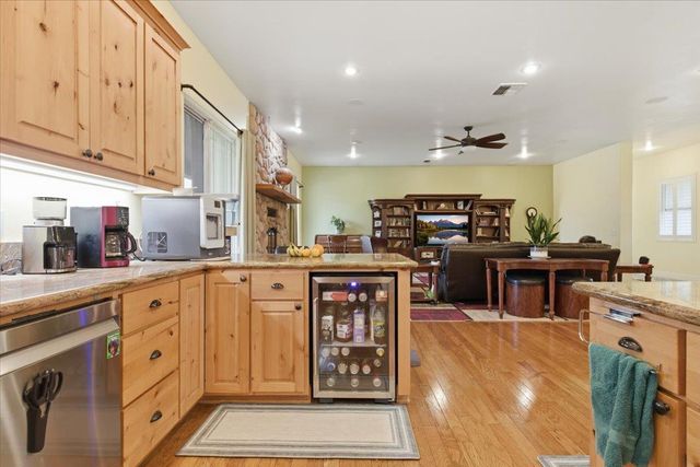 1979 Mcdonald Ave, Live Oak, CA 95953