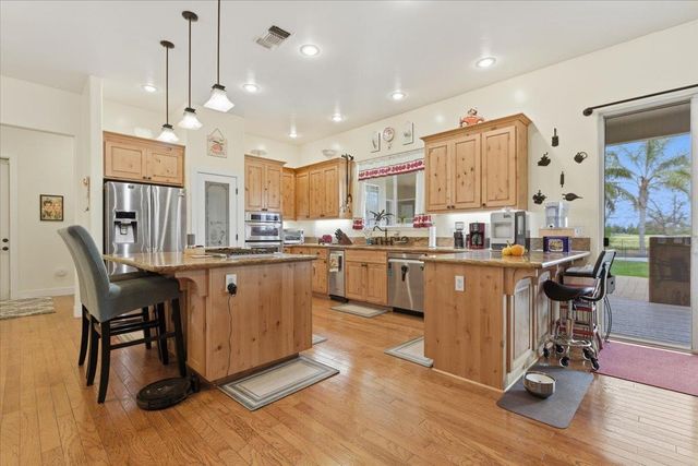 1979 Mcdonald Ave, Live Oak, CA 95953