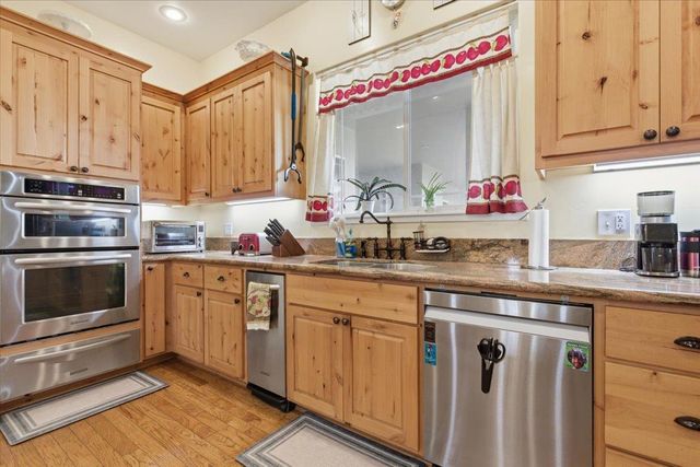 1979 Mcdonald Ave, Live Oak, CA 95953