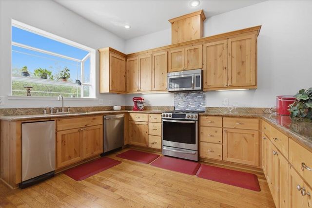 1979 Mcdonald Ave, Live Oak, CA 95953