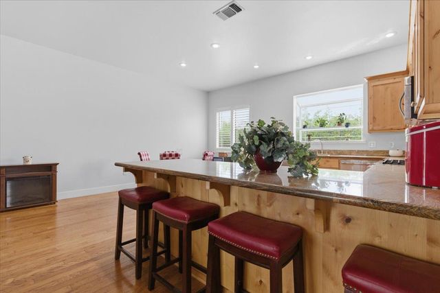 1979 Mcdonald Ave, Live Oak, CA 95953