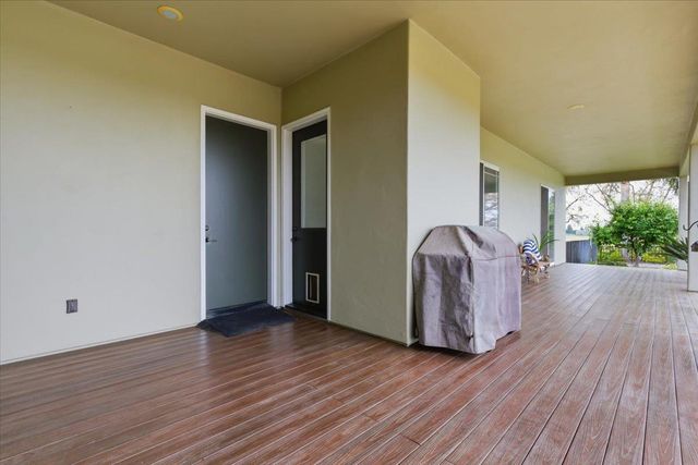 1979 Mcdonald Ave, Live Oak, CA 95953