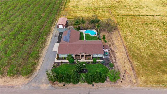 1979 Mcdonald Ave, Live Oak, CA 95953