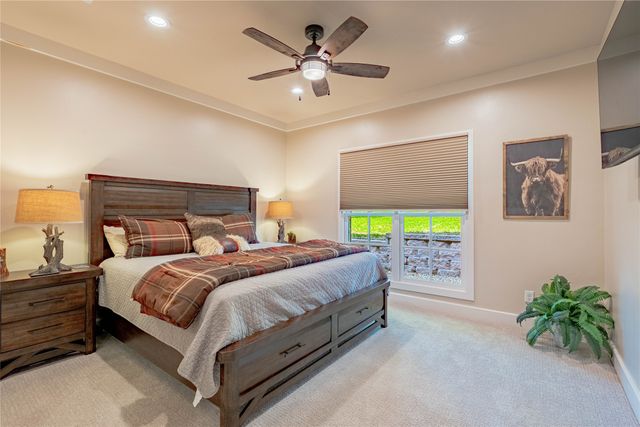100 Lakeside Court, Malakoff, TX 75148