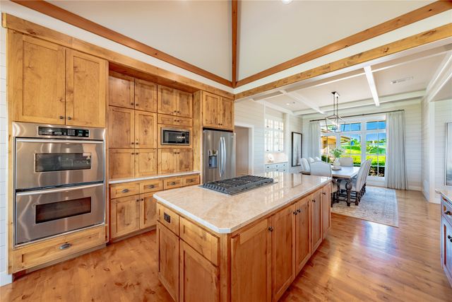 100 Lakeside Court, Malakoff, TX 75148