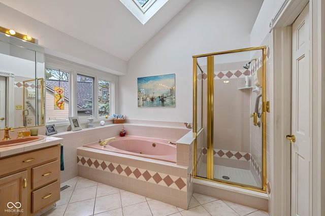 8438 Catamaran Drive, Indianapolis, IN 46236