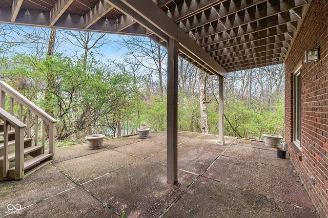 8438 Catamaran Drive, Indianapolis, IN 46236