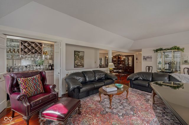 8438 Catamaran Drive, Indianapolis, IN 46236