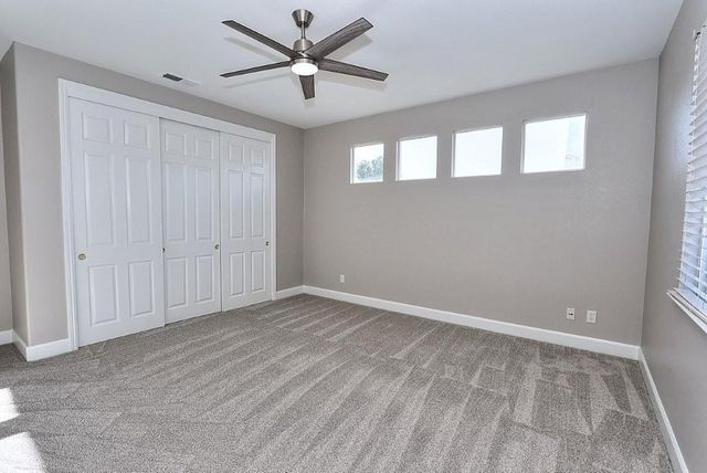 451 Hawkcrest Cir, Sacramento, CA 95835