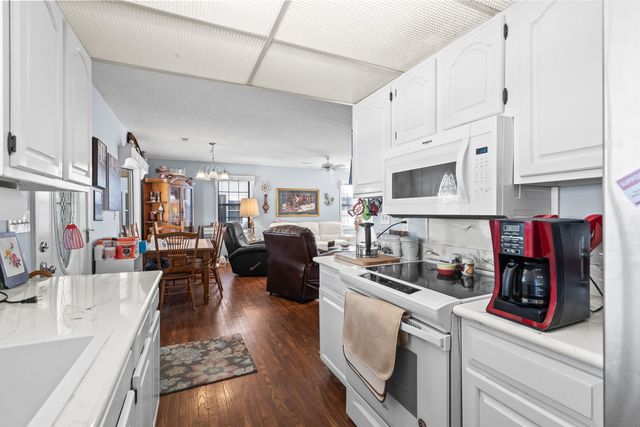 6001 6018 South Kings Hwy., Myrtle Beach, SC 29575