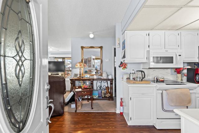 6001 6018 South Kings Hwy., Myrtle Beach, SC 29575