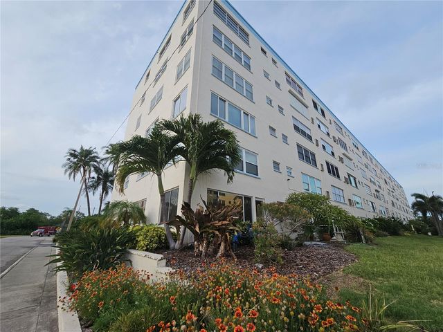 2850 59TH STREET S 115, St Petersburg, FL 33707