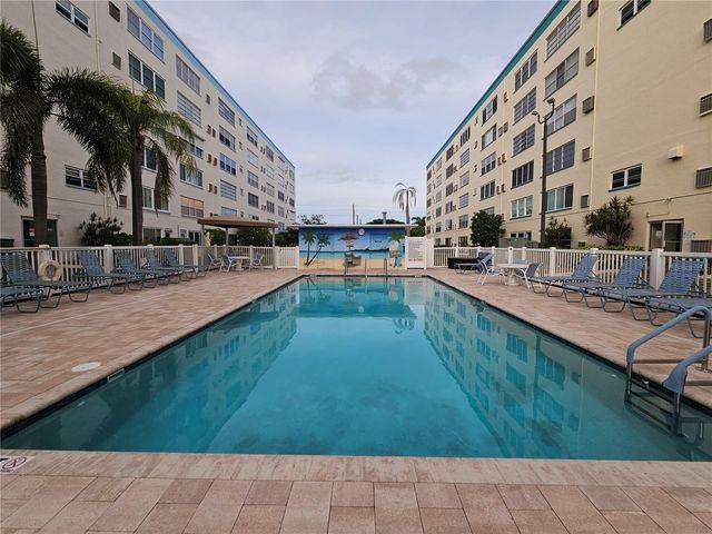 2850 59TH STREET S 115, St Petersburg, FL 33707