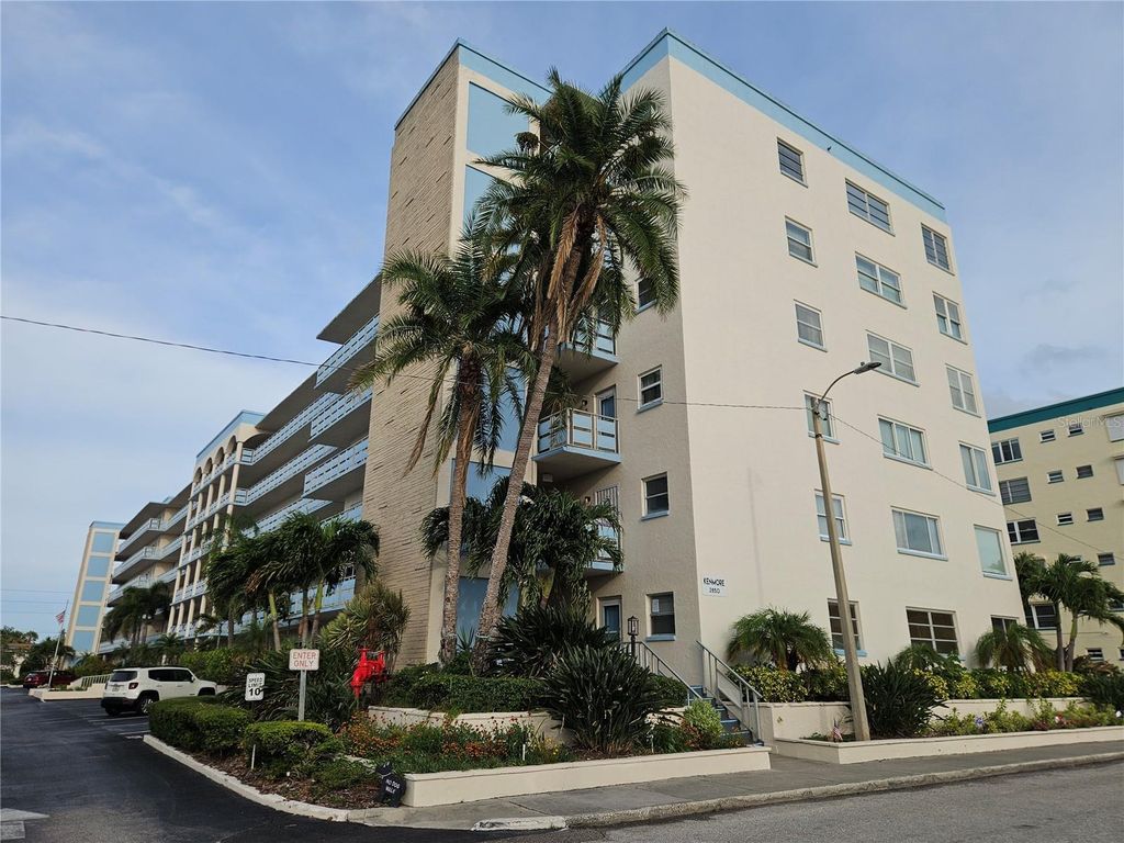 2850 59TH STREET S 115, St Petersburg, FL 33707