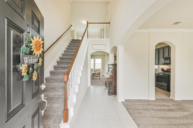 341 Gallant Fox Way, Woodbranch, TX 77357