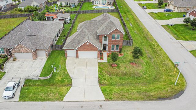 341 Gallant Fox Way, Woodbranch, TX 77357