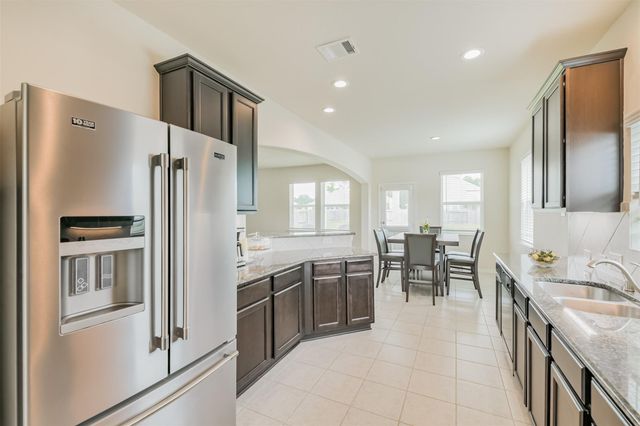 341 Gallant Fox Way, Woodbranch, TX 77357