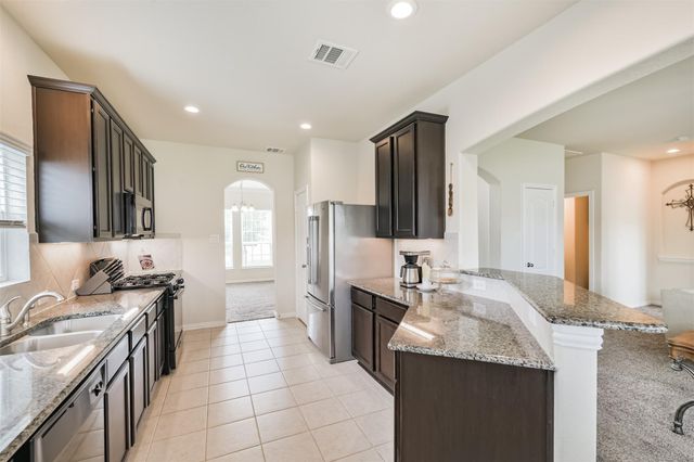 341 Gallant Fox Way, Woodbranch, TX 77357