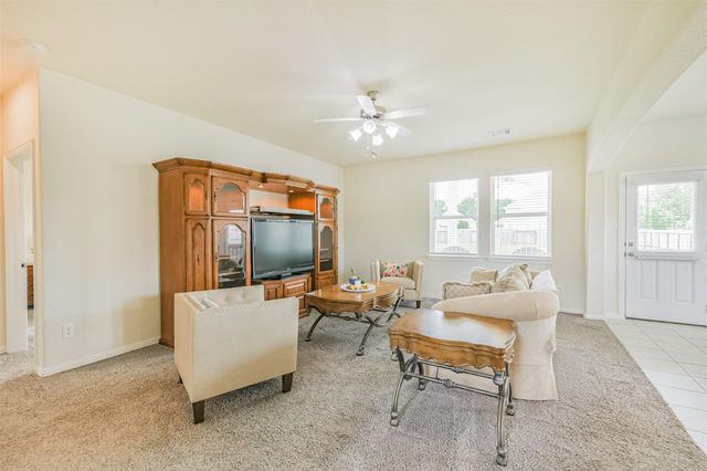 341 Gallant Fox Way, Woodbranch, TX 77357