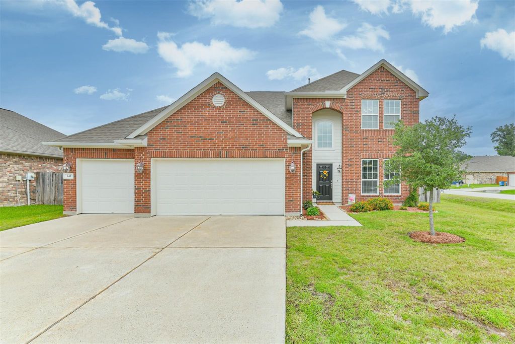341 Gallant Fox Way, Woodbranch, TX 77357