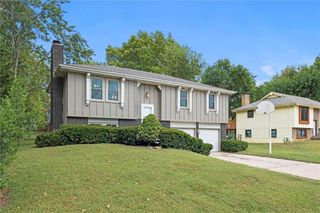 14214 W 63rd Street, Shawnee, KS 66216