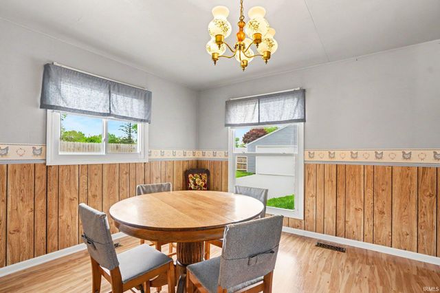 59656 Lee Avenue, Elkhart, IN 46517