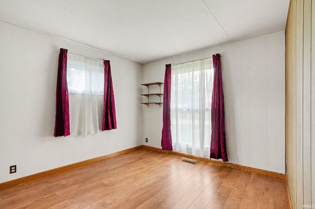 59656 Lee Avenue, Elkhart, IN 46517