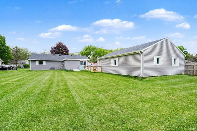 59656 Lee Avenue, Elkhart, IN 46517